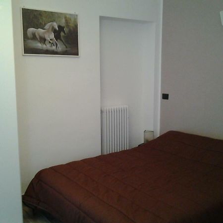 Viktoria B&B トリノ エクステリア 写真
